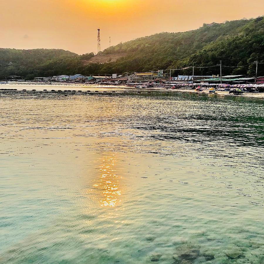 Koh Larn White House Otel Dış mekan fotoğraf